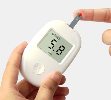Метр содержания глюкозы в крови оксиметра 0.7μl электронный цифров ИМПа ульс пальца Teveik безопасный